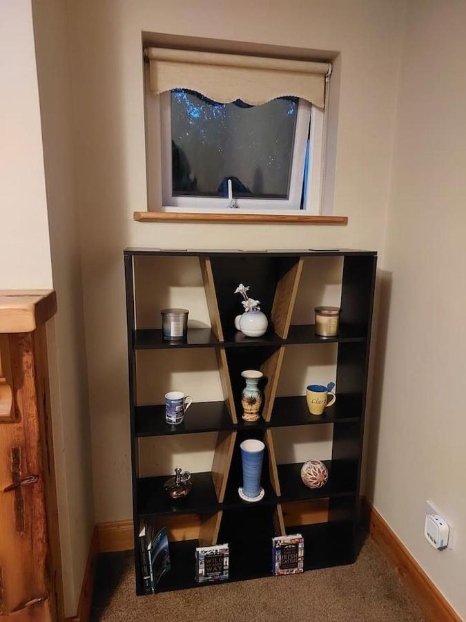 Home In エニス エクステリア 写真